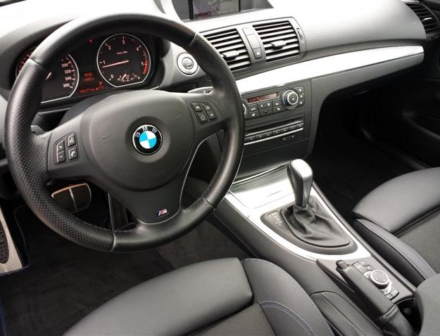 left hand drive BMW 1 SERIES (01/03/2011) -  